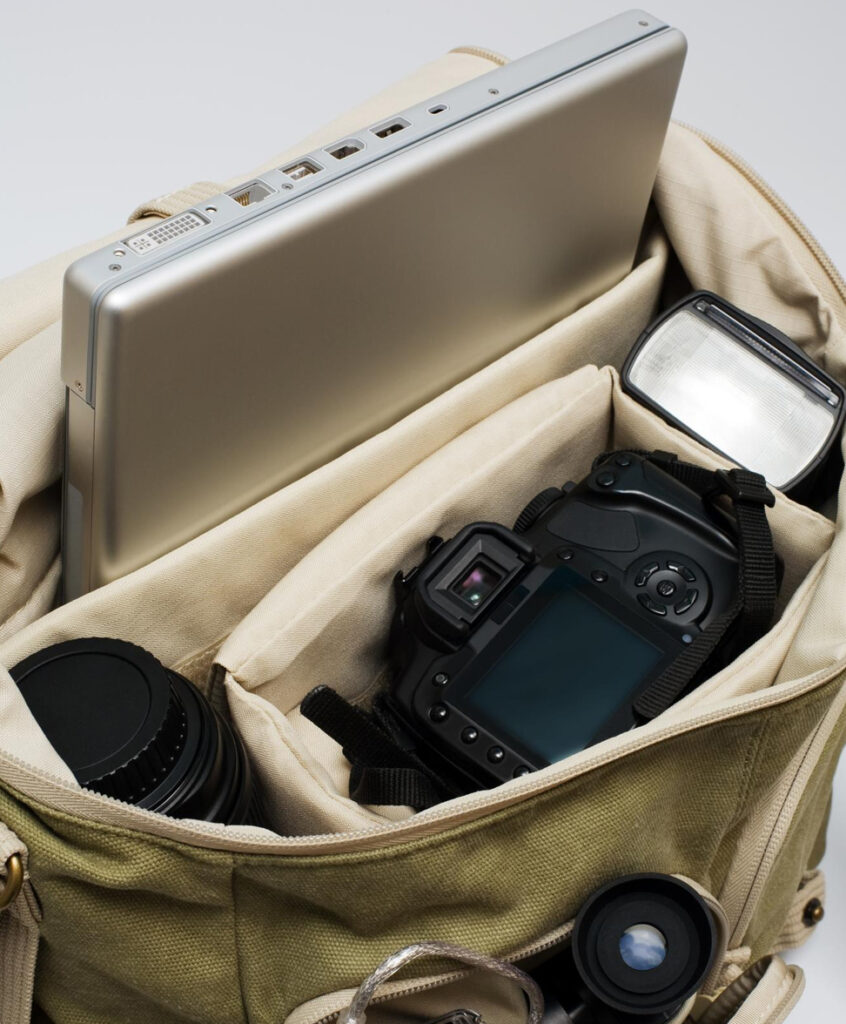 Laptop Accessories & Carry Cases 972 x 1176